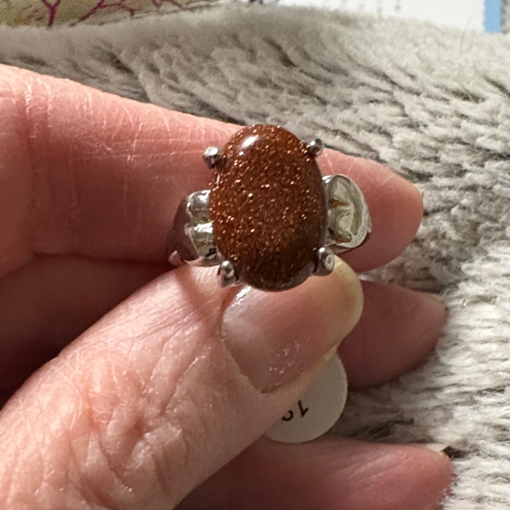 Elegant Silver and Brown Stone Ring